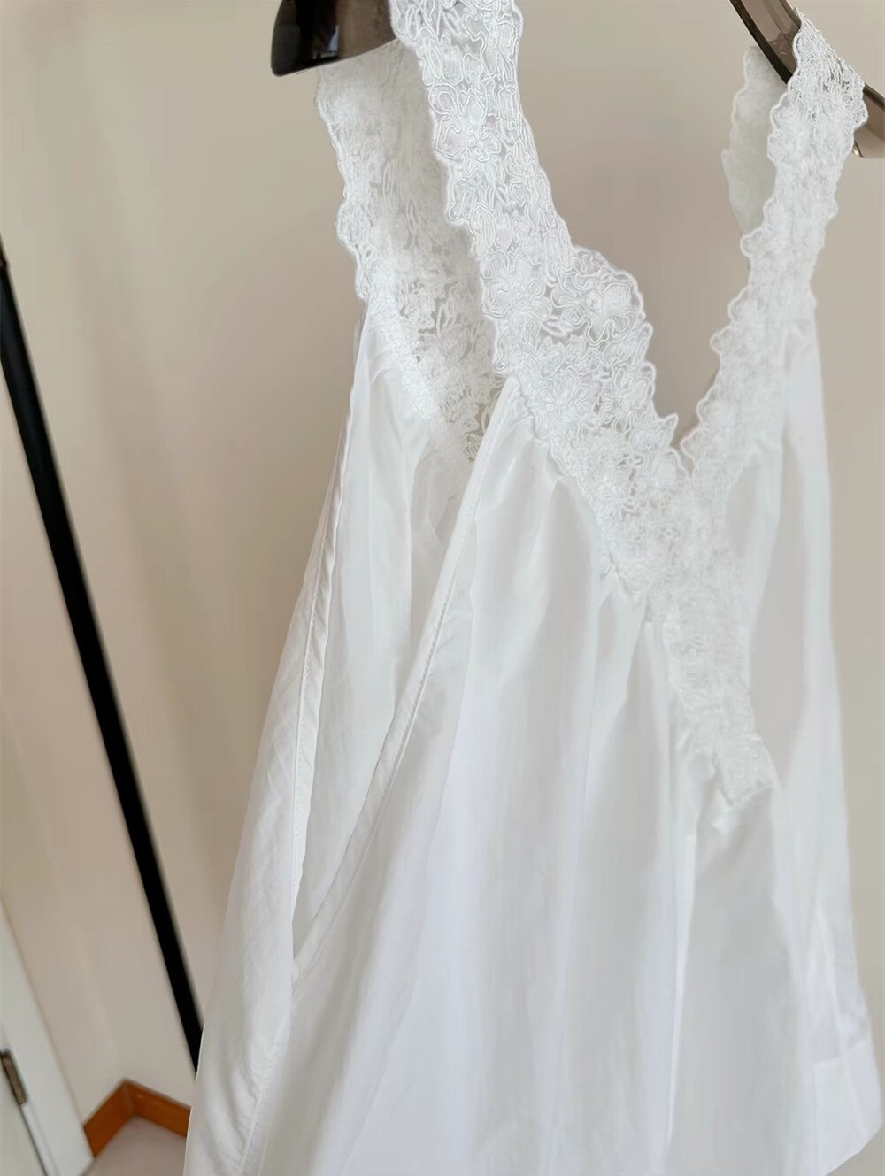 Helsa Mini Dress With Lace in Tech Poplin in White - Picture 10 of 11